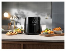 Electrolux EAF3B 500 fekete 3,3 L forrólevegős sütő Konyhai termékek - Konyhai kisgép (sütés / főzés / hűtés / ételkészítés) - Légkeveréses főzőgép / elektromos kukta / multifunkciós sütő - 495844