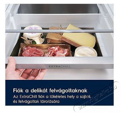 Electrolux ENT6MD18S3 feh&eacute;r, alulfagyaszt&oacute;s, be&eacute;p&iacute;thető, Hűtő:186L, Fagyaszt&oacute;:62L, hűtőszekr&eacute;ny Konyhai term&eacute;kek - Hűtő, fagyaszt&oacute; (szabadon&aacute;ll&oacute;) - Fel&uuml;lfagyaszt&oacute;s kombin&aacute;lt hűtő - 514063