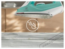 Electrolux E5SI2-2AM Care 500 zöld gőzölős vasaló Háztartás / Otthon / Kültér - Vasaló - Vasaló - 495932