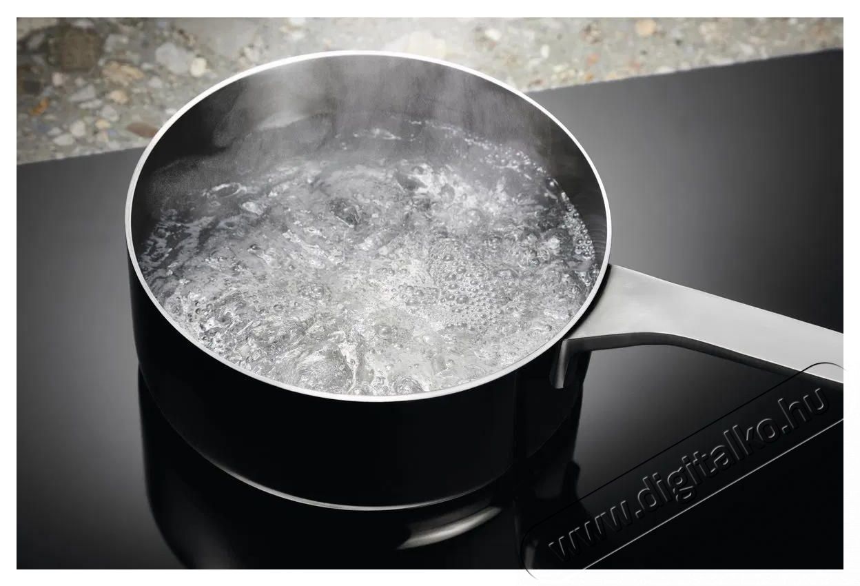 Electrolux LIR60430 Konyhai term&eacute;kek - S&uuml;tő-főzőlap, tűzhely (be&eacute;p&iacute;thető) - Indukci&oacute;s főzőlap (be&eacute;p&iacute;thető) - 515359