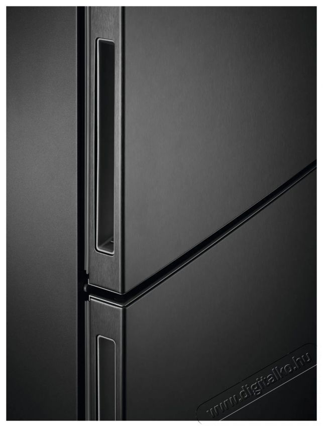 Electrolux LNT7MD58B Szabadon&aacute;ll&oacute; alulfagyaszt&oacute;s kombin&aacute;lt hűtő Konyhai term&eacute;kek - Hűtő, fagyaszt&oacute; (szabadon&aacute;ll&oacute;) - Alulfagyaszt&oacute;s kombin&aacute;lt hűtő - 527168