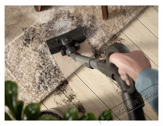 Electrolux EB81U1WB 800 Ultimate porzs&aacute;kos porsz&iacute;v&oacute; Konyhai term&eacute;kek - Hűtő, fagyaszt&oacute; (szabadon&aacute;ll&oacute;) - Fel&uuml;lfagyaszt&oacute;s kombin&aacute;lt hűtő - 531191