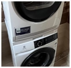 Electrolux E1WYHSK2 Összeépítő keret kihúzható polccal Háztartás / Otthon / Kültér - Egyéb háztartási termék - 531225