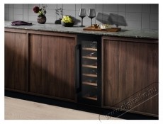 Electrolux EWUS020B5B Borhűtő, M: 82cm, 20 &uuml;veg, fa polcok, G energiaoszt&aacute;ly, Fekete Konyhai term&eacute;kek - Hűtő, fagyaszt&oacute; (szabadon&aacute;ll&oacute;) - Borhűtő - 533301