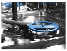 Electrolux EEG68600W Be&eacute;p&iacute;thető mosogat&oacute;g&eacute;p, 14 ter&iacute;t&eacute;k, 8 program, MaxiFlex, AirDry, Inverter motor, Time Beam, Belső vil&aacute;g&iacute;t&aacute;s, WiFi csatlakoz&aacute;s, A Energiaoszt&aacute;ly, 60 cm Konyhai term&eacute;kek - Mosogat&oacute;g&eacute;p - Norm&aacute;l (60cm) be&eacute;p&iacute;thető mosogat&oacute;g&eacute;p - 533322