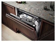 Electrolux EEG68600W Be&eacute;p&iacute;thető mosogat&oacute;g&eacute;p, 14 ter&iacute;t&eacute;k, 8 program, MaxiFlex, AirDry, Inverter motor, Time Beam, Belső vil&aacute;g&iacute;t&aacute;s, WiFi csatlakoz&aacute;s, A Energiaoszt&aacute;ly, 60 cm Konyhai term&eacute;kek - Mosogat&oacute;g&eacute;p - Norm&aacute;l (60cm) be&eacute;p&iacute;thető mosogat&oacute;g&eacute;p - 533322