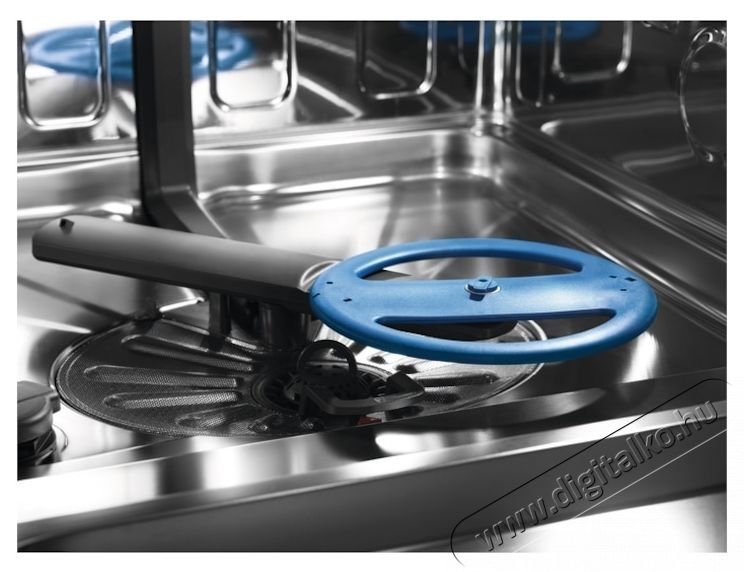 Electrolux ESM48310SW Be&eacute;p&iacute;thető mosogat&oacute;g&eacute;p, 14 ter&iacute;t&eacute;kes, 8 program, AirDry, MaxiFlex, Digit&aacute;lis kijelző, D energiaoszt&aacute;ly, Inverter motor, 60 cm, Feh&eacute;r Konyhai term&eacute;kek - Mosogat&oacute;g&eacute;p - Norm&aacute;l (60cm) be&eacute;p&iacute;thető mosogat&oacute;g&eacute;p - 533323