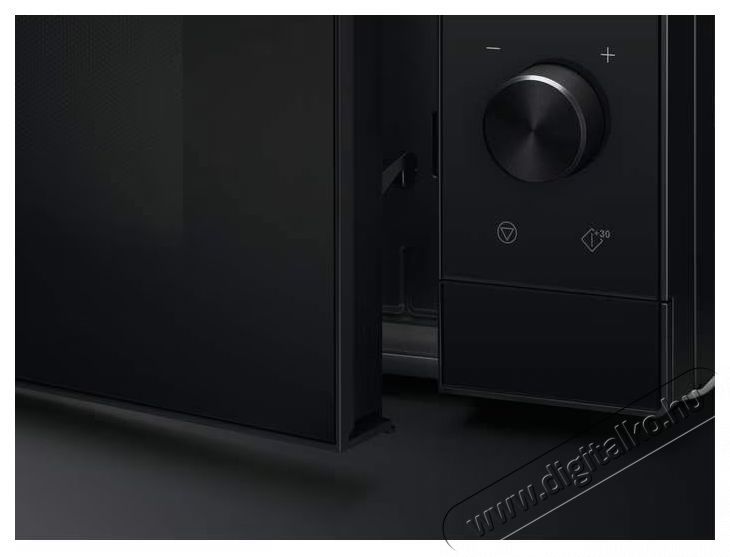 Electrolux EMZ725MMK Mikrohull&aacute;m&uacute; s&uuml;tő Konyhai term&eacute;kek - Mikrohull&aacute;m&uacute; s&uuml;tő - Mikrohull&aacute;m&uacute; s&uuml;tő (szabadon&aacute;ll&oacute;) - 469417