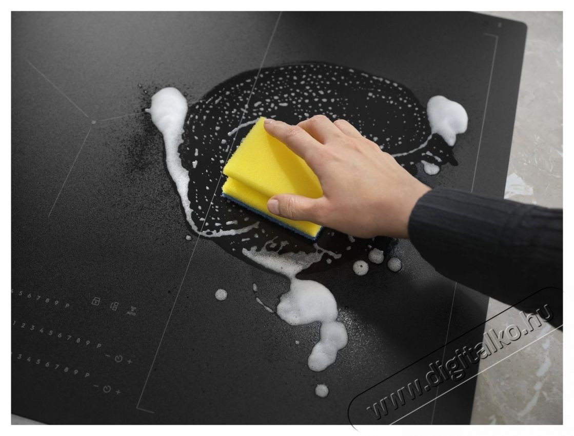 Electrolux M2HCMC01 Matt Care főzőlaptiszt&iacute;t&oacute; kr&eacute;m SaphirMatt főzőlapokhoz, 500 ml Konyhai term&eacute;kek - S&uuml;tő-főzőlap, tűzhely (be&eacute;p&iacute;thető) - Kieg&eacute;sz&iacute;tő - 540833