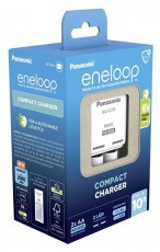 ENELOOP Panasonic K-KJ50MCD20E AA 2000mAh időzítős akkutöltő +2xAA akku Akkuk és töltők - Elem méretű akku és töltő - Szettben - 456025