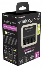 ENELOOP Panasonic K-KJ55HCD40E AA 2500mAh gyors akkutöltő +4xAA akku Akkuk és töltők - Elem méretű akku és töltő - Szettben - 456030