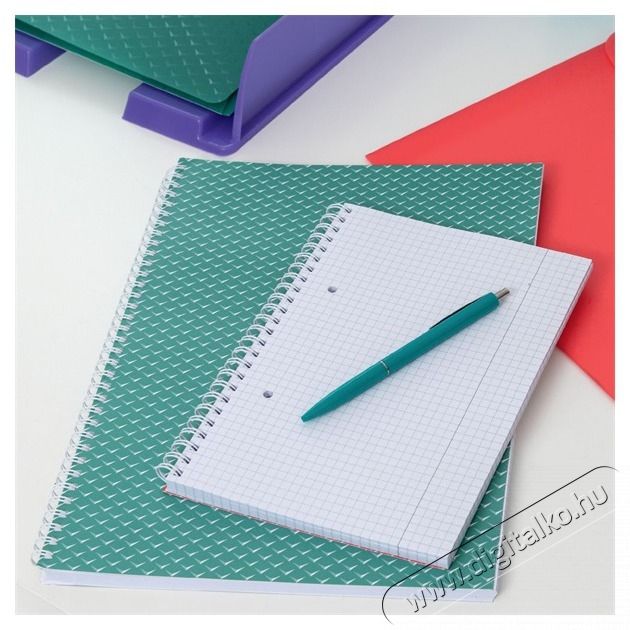 Esselte ColourBreeze A4 vonalas levendula spir&aacute;lf&uuml;zet Iroda &eacute;s sz&aacute;m&iacute;t&aacute;stechnika - Egy&eacute;b sz&aacute;m&iacute;t&aacute;stechnikai term&eacute;k - 406979