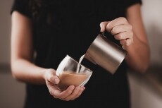 ETA 218090000 presszó kávéfőző Konyhai termékek - Kávéfőző / kávéörlő / kiegészítő - Presszó kávéfőző - 362230