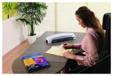 Fellowes 5716701 Lunar A3 125 mikron laminálógép Iroda és számítástechnika - Papír kezelő termék - Lamináló - 396153