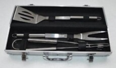 Fieldmann FZG 9005 Barbecue/grill szett Háztartás / Otthon / Kültér - Kültér / kerti termék / grill - Kerti grill kiegészítő - 298067