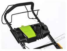 Fieldmann FZR 4616-144B benzines fűnyíró Háztartás / Otthon / Kültér - Kültér / kerti termék / grill - Fűnyíró / gyeplazító - 362282
