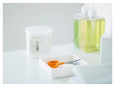 FISKARS Classic 10 cm hajlított körömvágó olló Szépségápolás / Egészség - Kéz / láb ápolás - Körömápolás - 387347