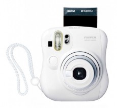 FujiFilm Fuji Instax Mini 25 - fehér Fényképezőgép / kamera - Kompakt fényképezőgép - Analóg fényképezőgép - 289956