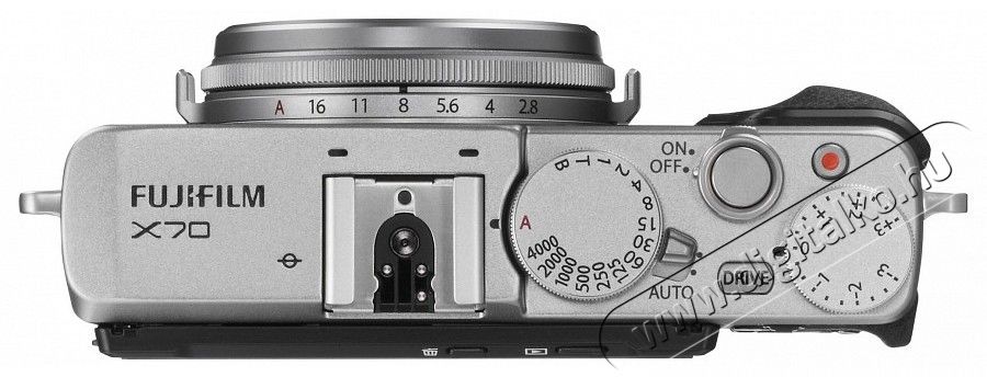 FujiFilm Fuji FinePix X70 - ez&uuml;st F&eacute;nyk&eacute;pezőg&eacute;p / kamera - Kompakt f&eacute;nyk&eacute;pezőg&eacute;p - F&eacute;lprofi tud&aacute;s&uacute; kompakt - 300228