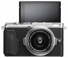 FujiFilm Fuji FinePix X70 - ez&uuml;st F&eacute;nyk&eacute;pezőg&eacute;p / kamera - Kompakt f&eacute;nyk&eacute;pezőg&eacute;p - F&eacute;lprofi tud&aacute;s&uacute; kompakt - 300228