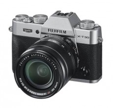FujiFilm X-T30 digit&aacute;lis f&eacute;nyk&eacute;pezőg&eacute;p + XF 18-55MM objekt&iacute;v szett - ez&uuml;st F&eacute;nyk&eacute;pezőg&eacute;p / kamera - MILC cser&eacute;lhető objekt&iacute;ves kompakt f&eacute;nyk&eacute;pezőg&eacute;p - 349542