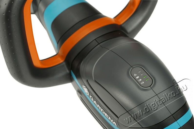 Gardena 14731-20 ComfortCut 60/18V P4A Sövénynyíró akkumulátorral Háztartás / Otthon / Kültér - Kültér / kerti termék / grill - Sövény / kézi fű és lomb vágó - 365547