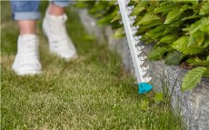 Gardena 14731-20 ComfortCut 60/18V P4A Sövénynyíró akkumulátorral Háztartás / Otthon / Kültér - Kültér / kerti termék / grill - Sövény / kézi fű és lomb vágó - 365547