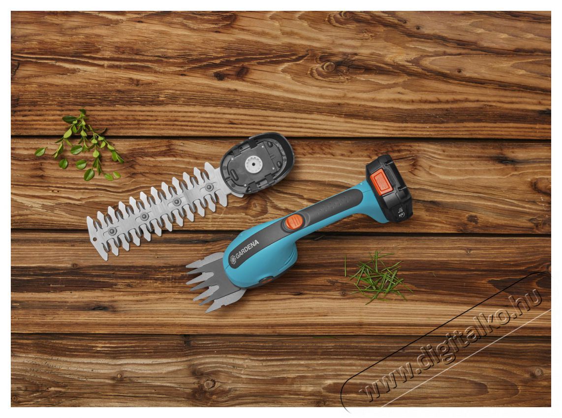 Gardena akkumul&aacute;toros fűny&iacute;r&oacute; oll&oacute; PowerCut 20/18 V P4A H&aacute;ztart&aacute;s / Otthon / K&uuml;lt&eacute;r - K&uuml;lt&eacute;r / kerti term&eacute;k / grill - K&uuml;lt&eacute;ri / kerti szersz&aacute;m - 518716