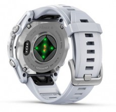 Garmin 010-02903-00 fenix 8 AMOLED (43mm) feh&eacute;r szilikon p&aacute;ntos ez&uuml;st okos&oacute;ra Mobil / Kommunik&aacute;ci&oacute; / Smart - Okos eszk&ouml;z - Okos&oacute;ra - 514624