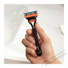 GILLETTE Fusion + 11 db borotvabetét Szépségápolás / Egészség - Szőrtelenítő / borotva - Férfi borotva - 510489