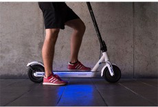Gogen S501B ELEKTROMOS ROLLER Háztartás / Otthon / Kültér - Játék / Sport - Roller / segway / gördeszka - 373800