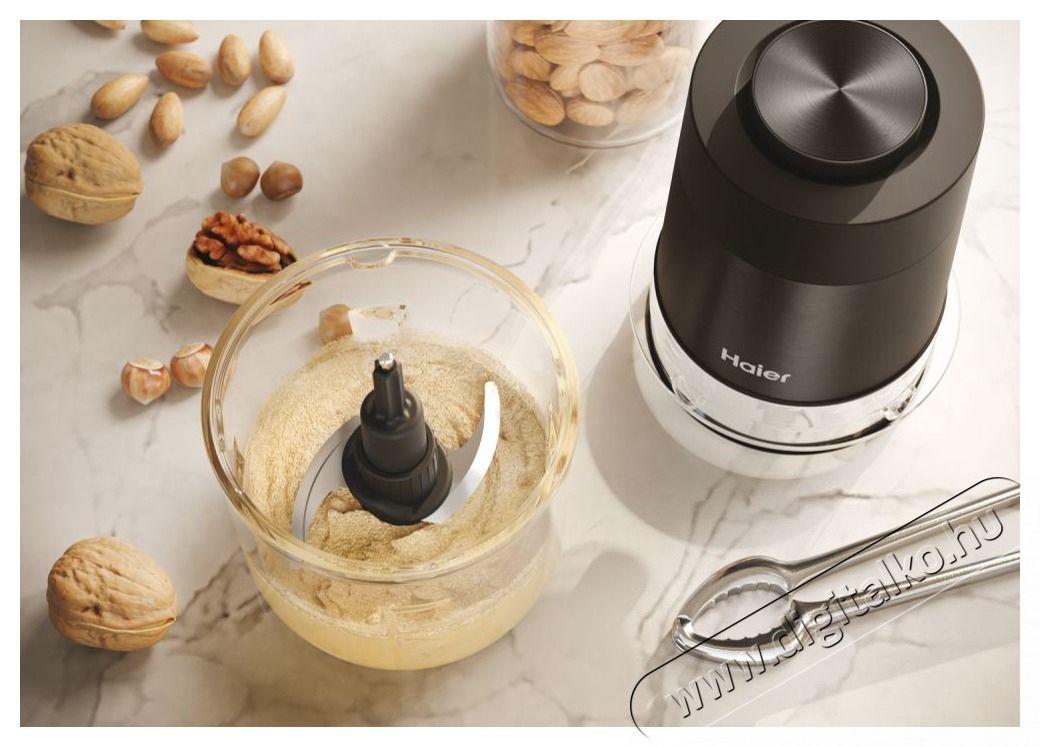 Haier HCH5B1 011 apr&iacute;t&oacute; Konyhai term&eacute;kek - Konyhai kisg&eacute;p (elők&eacute;sz&iacute;t&eacute;s / feldolgoz&aacute;s) - Apr&iacute;t&oacute; / dar&aacute;l&oacute; - 501718