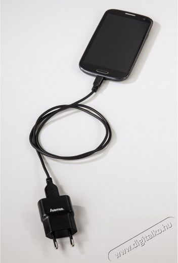 Hama Flexi-Slim micro USB adatkábel 0,75m, fekete - 135700 Fotó-Videó kiegészítők - Kábel - USB kábel - 288248