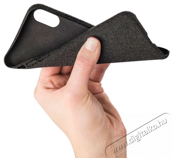 Hama Cozy iPhone 6/6S/7/8 hátlap tok (182757) - fekete Mobil / Kommunikáció / Smart - Mobiltelefon kiegészítő / tok - Tok / hátlap - 336445
