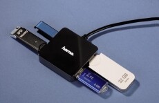 Hama Buspowered USB HUB 2.0, fekete - 12131 Iroda és számítástechnika - Notebook kiegészítő - USB hub / elosztó - 279297