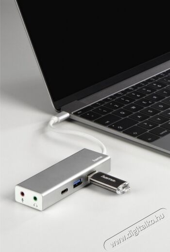 Hama USB 3.1 TYPE-C HUB (135758) Iroda és számítástechnika - Notebook kiegészítő - USB hub / elosztó - 340087