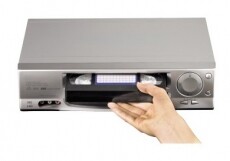 Hama VHS tisztítókazetta - 44728 Audio-Video / Hifi / Multimédia - CD / DVD / Blu-Ray / Multimédia készülék - Kiegészítő - 287377