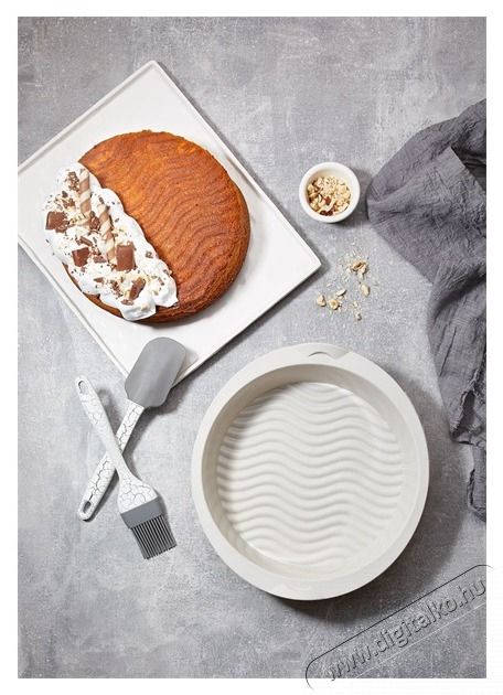 HANE IRIS szilikon kerek s&uuml;tem&eacute;nyalap s&uuml;tőforma, sz&uuml;rke, fekete vagy piros sz&iacute;nű SL-3212 Konyhai term&eacute;kek - Ed&eacute;ny - S&uuml;tőtepsi / s&uuml;tőforma - 507689