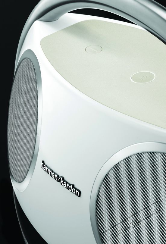 Harman Kardon GO AND PLAY Wireless Hordozható hangszóró - fehér Audio-Video / Hifi / Multimédia - Hordozható, vezeték nélküli / bluetooth hangsugárzó - Hordozható, vezeték nélküli / bluetooth hangsugárzó - 277386