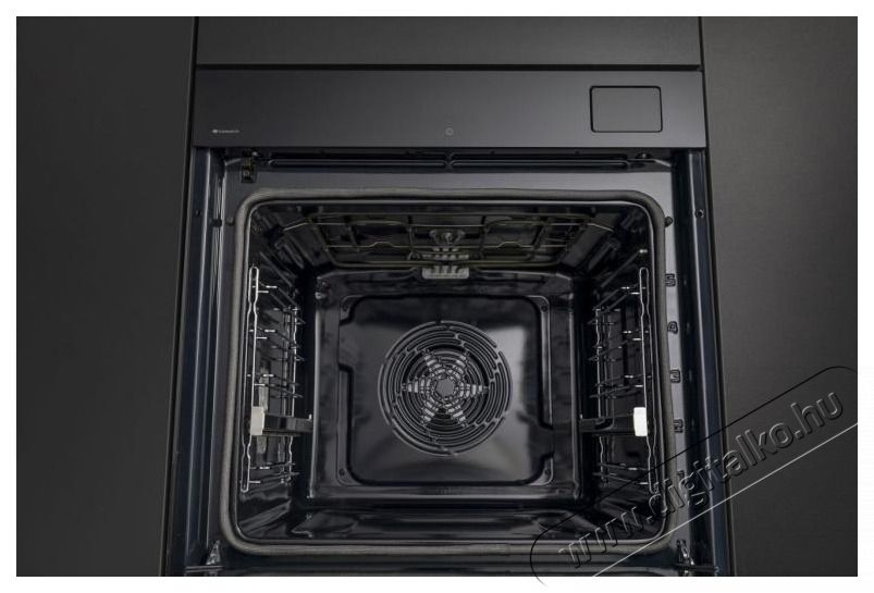 Hisense BI614P8B Be&eacute;p&iacute;thető s&uuml;tő Konyhai term&eacute;kek - S&uuml;tő-főzőlap, tűzhely (be&eacute;p&iacute;thető) - S&uuml;tő (be&eacute;p&iacute;thető) - 532907