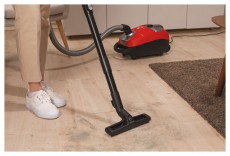 Hoover HE310HM 011 piros-szürke porzsákos porszívó Háztartás / Otthon / Kültér - Porszívó / takarítógép - Porzsákos porszívó - 462099