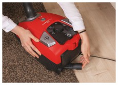 Hoover HE310HM 011 piros-szürke porzsákos porszívó Háztartás / Otthon / Kültér - Porszívó / takarítógép - Porzsákos porszívó - 462099
