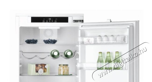 Hotpoint Ariston BCB 7525 E C AAA O3 alulfagyasztós hűtőszekrény Konyhai termékek - Hűtő, fagyasztó (beépíthető) - Alulfagyasztós kombinált hűtő - 347399