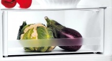 Indesit LI7 S1E W alulfagyasztós hűtő Konyhai termékek - Hűtő, fagyasztó (szabadonálló) - Alulfagyasztós kombinált hűtő - 371411