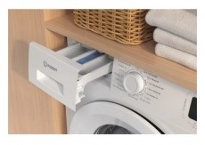 Indesit IM 640 MY TIME EE elöltöltős mosógép Háztartás / Otthon / Kültér - Mosógép / szárítógép - Elöltöltős keskeny (45cm-ig) mosógép - 531268