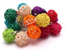 Iris G&ouml;mb alak&uacute; fonott/rattan/4m/t&ouml;bb sz&iacute;nű/20db LED-es/3xAA elemes f&eacute;nydekor&aacute;ci&oacute; H&aacute;ztart&aacute;s / Otthon / K&uuml;lt&eacute;r - Vil&aacute;g&iacute;t&aacute;s / elektromoss&aacute;g - Led szalag / f&eacute;nyf&uuml;z&eacute;r - 388168