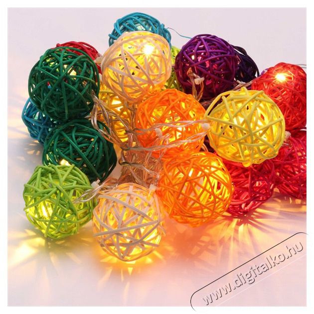 Iris G&ouml;mb alak&uacute; fonott/rattan/4m/t&ouml;bb sz&iacute;nű/20db LED-es/3xAA elemes f&eacute;nydekor&aacute;ci&oacute; H&aacute;ztart&aacute;s / Otthon / K&uuml;lt&eacute;r - Vil&aacute;g&iacute;t&aacute;s / elektromoss&aacute;g - Led szalag / f&eacute;nyf&uuml;z&eacute;r - 388168