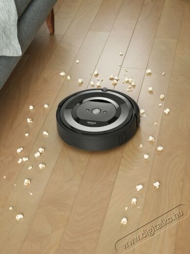 iRobot Roomba e5 (e5158) robotporszívó Háztartás / Otthon / Kültér - Porszívó / takarítógép - Robotporszívó - 364102