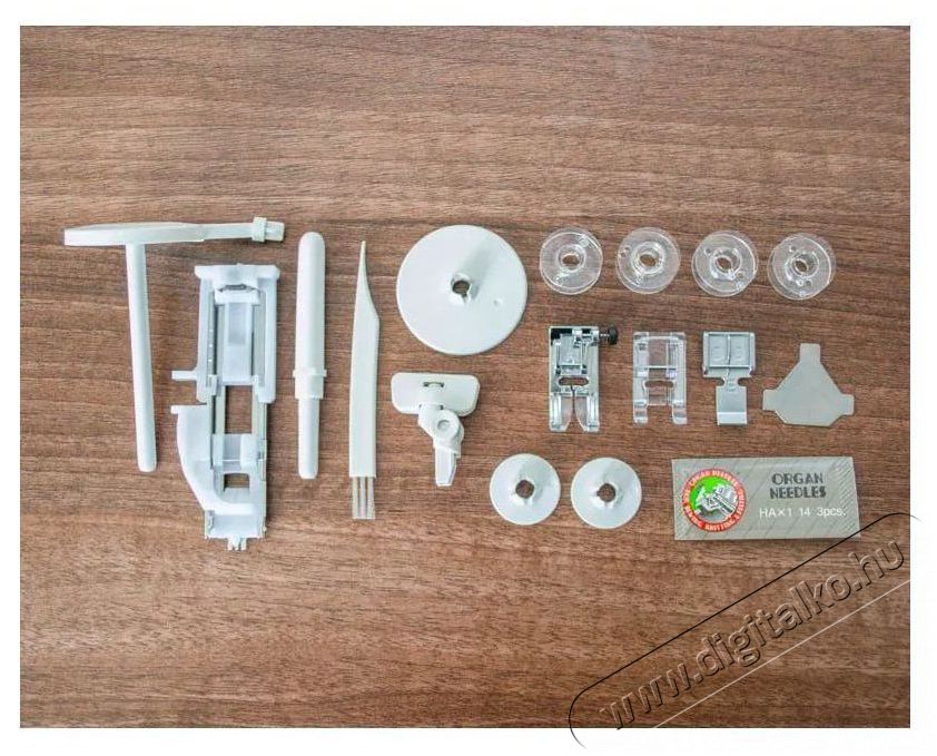 Janome Juno J100 varr&oacute;g&eacute;p H&aacute;ztart&aacute;s / Otthon / K&uuml;lt&eacute;r - Varr&oacute;g&eacute;p - 525041