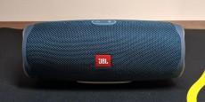 JBL Charge 4 Bluetooth hangszóró - kék Audio-Video / Hifi / Multimédia - Hordozható, vezeték nélküli / bluetooth hangsugárzó - Hordozható, vezeték nélküli / bluetooth hangsugárzó - 346829